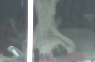 XXX सुनहरे बालों वाली सेक्सी मूवी फिल्म हिंदी में एक घोड़े डेटिंग करने के लिए आमंत्रित किया