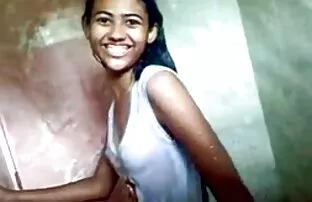 XXX एक युवा छात्र के साथ गर्म घर का मूवी सेक्सी मूवी सेक्सी मूवी बना अश्लील,