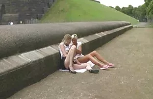 XXX युवा पुरुष स्कर्ट पहनते हैं कैटरीना कैफ सेक्सी मूवी