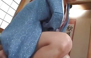 XXX सीधे-हस्तमैथुन नहीं, लेकिन उसकी सेक्सी हॉट मूवी योनि हो रही है,