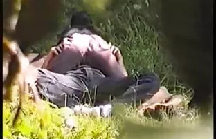 XXX लड़की ने अपने प्रेमी को सनी लियोन की सेक्सी वीडियो फुल मूवी अपने सोते हुए पति को दे दिया
