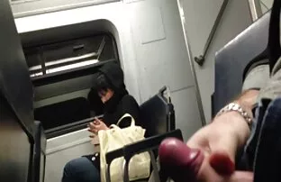 XXX एक ग्लैमरस लड़की के रूप में अजीब ओल्ड सेक्सी मूवी