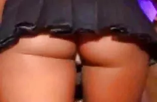 XXX मालिश टुकड़ा एक गंजा आदमी के साथ मज़ा फुल सेक्सी मूवी हिंदी में है
