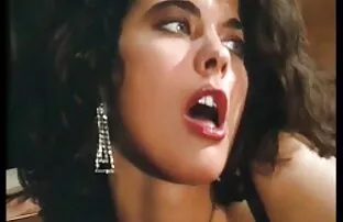 XXX इंटरनेट पर मिले-वास्तविक जीवन में कोई सेक्स नहीं लव सेक्सी मूवी
