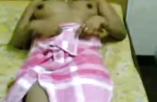 XXX पति की सेक्सी वीडियो एचडी मूवी हिंदी में एक पत्नी है जो गर्भवती है ।