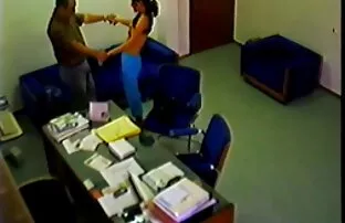 XXX आदमी के साथ सेक्सी मूवी सेक्सी मूवी पिक्चर एक लूट का आनंद ले रहे में अपने सुंदर घर