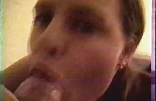 XXX बैरल लगभग संकीर्ण छेद में प्रवेश नहीं करता है एक्स एक्स हॉट मूवी